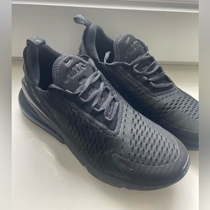 Nike Air Max 270